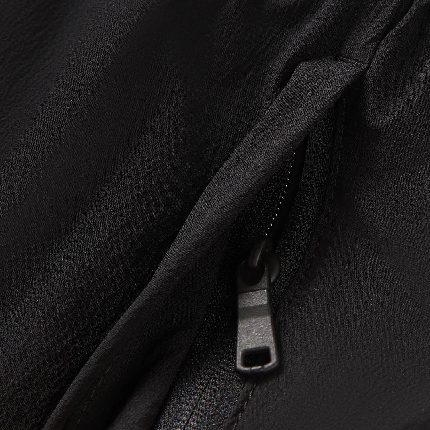 Pantalones Wade x Timothy Goodman AKXW181-1