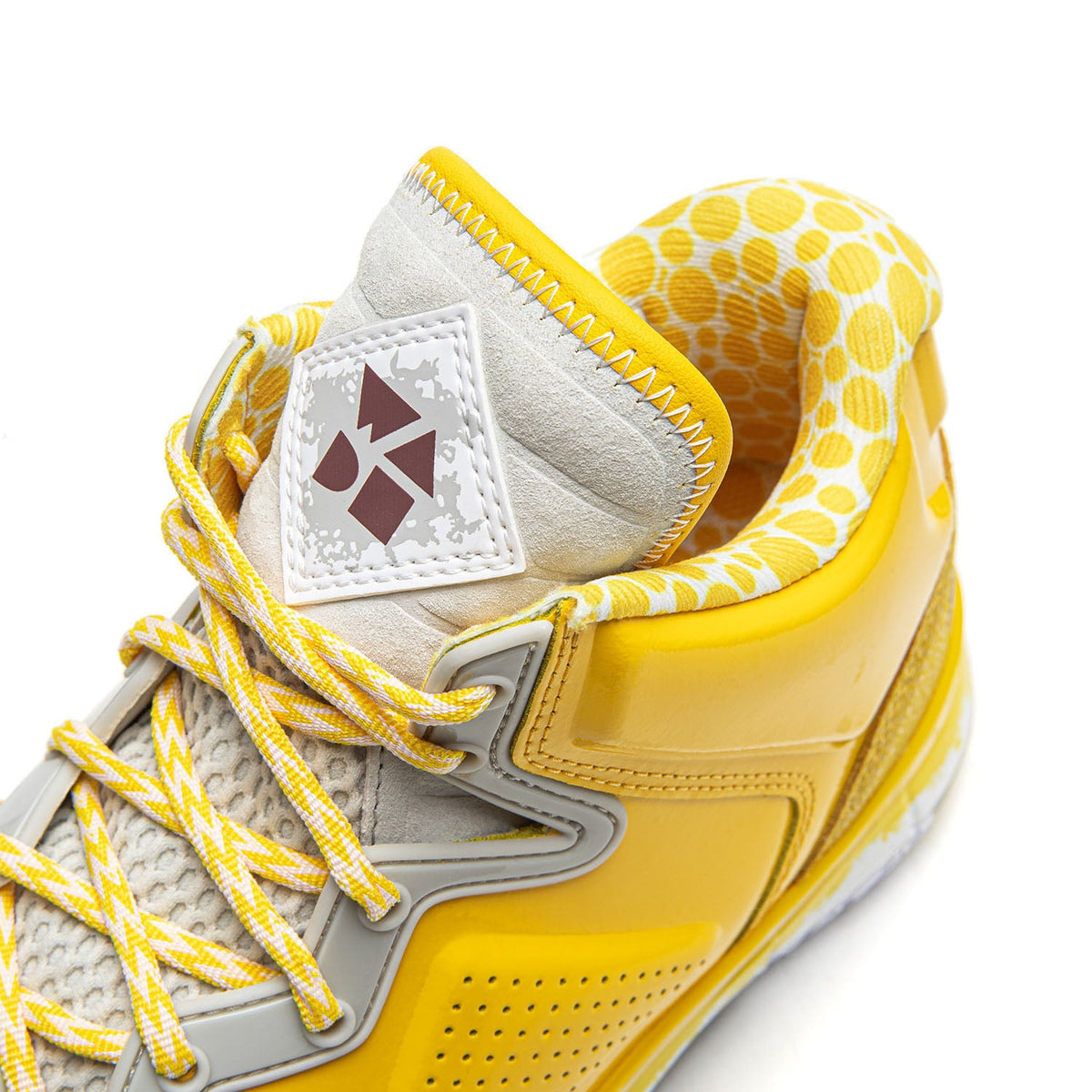 Way of Wade 1 "Yellow Stingray"