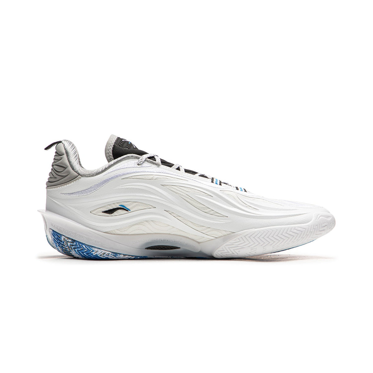 Wade 808 5 Ultra V2 "Sky Vault"