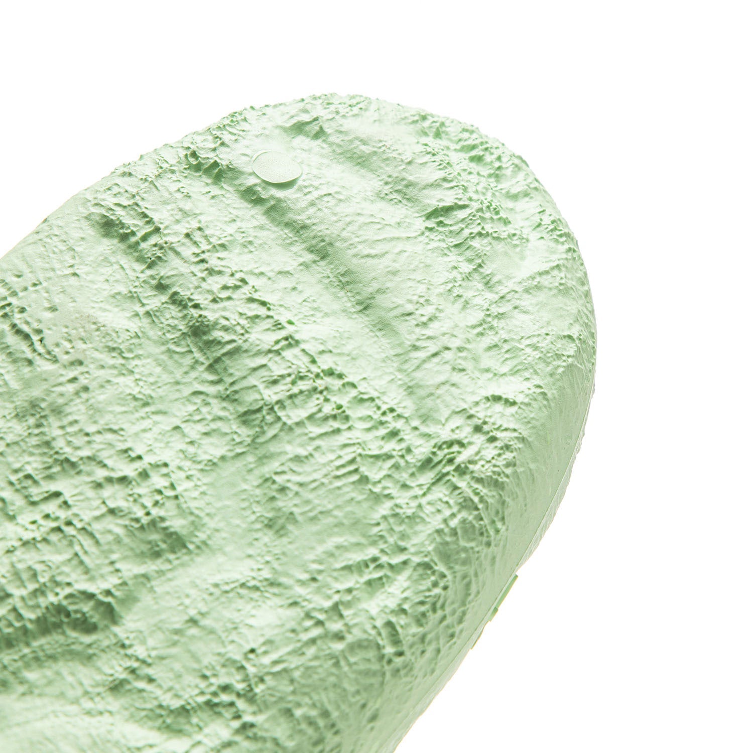 Lunar Rock "Avocado"